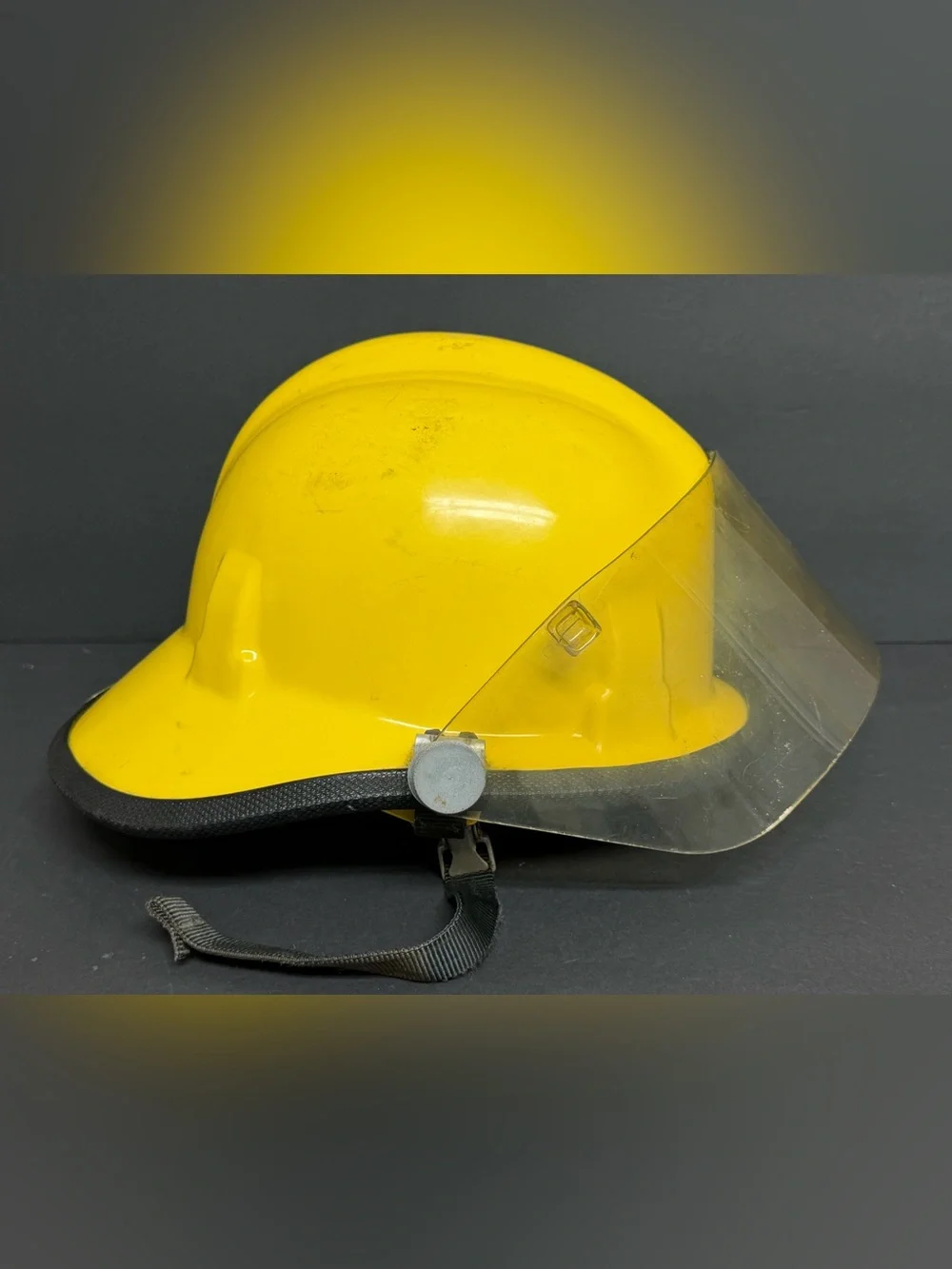 Vintage 90’s Cairns & Brothers Fire Fighter Yellow Style 660X ADJUSTABLE